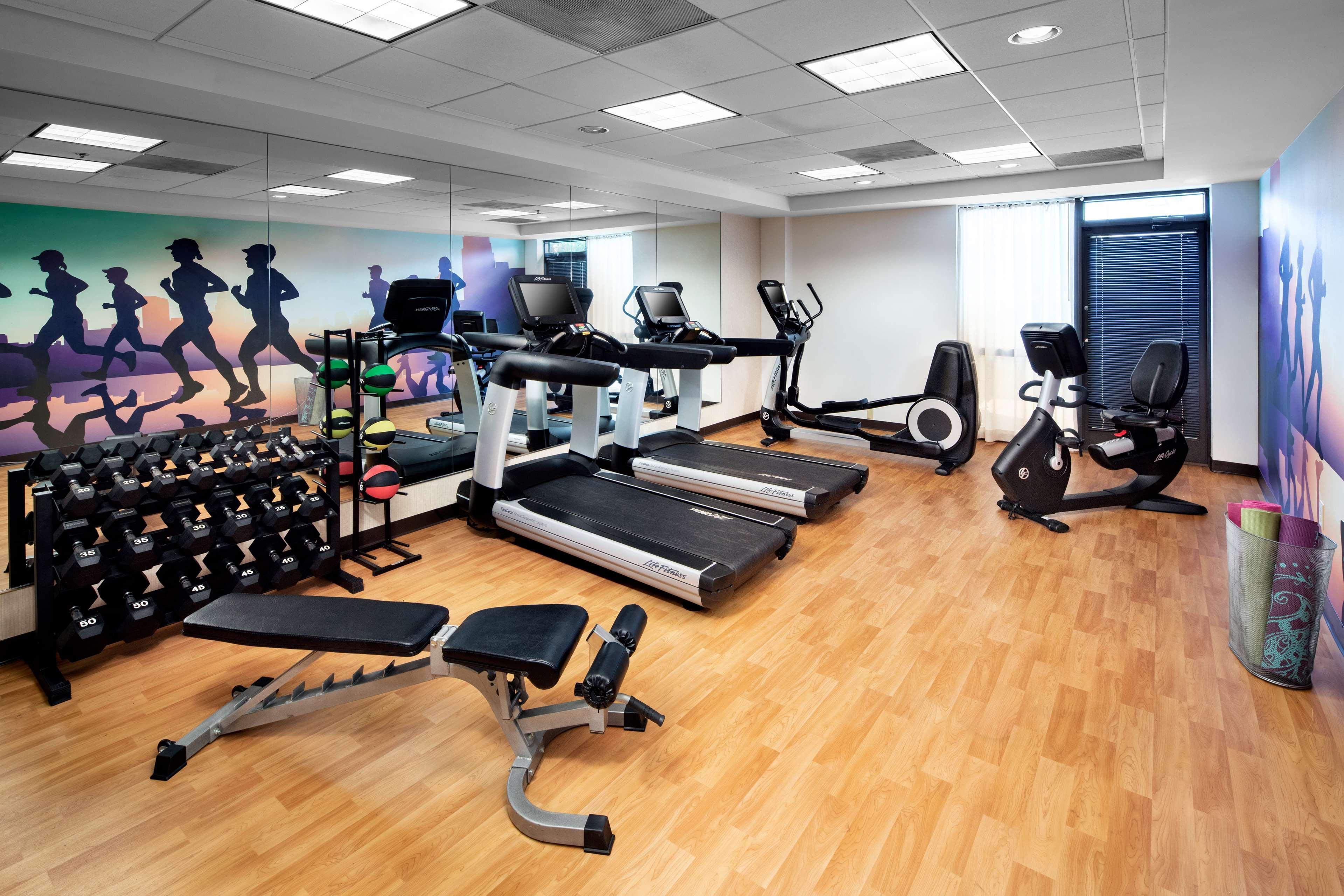 Hyatt Place Charlotte Arrowood Εξωτερικό φωτογραφία
