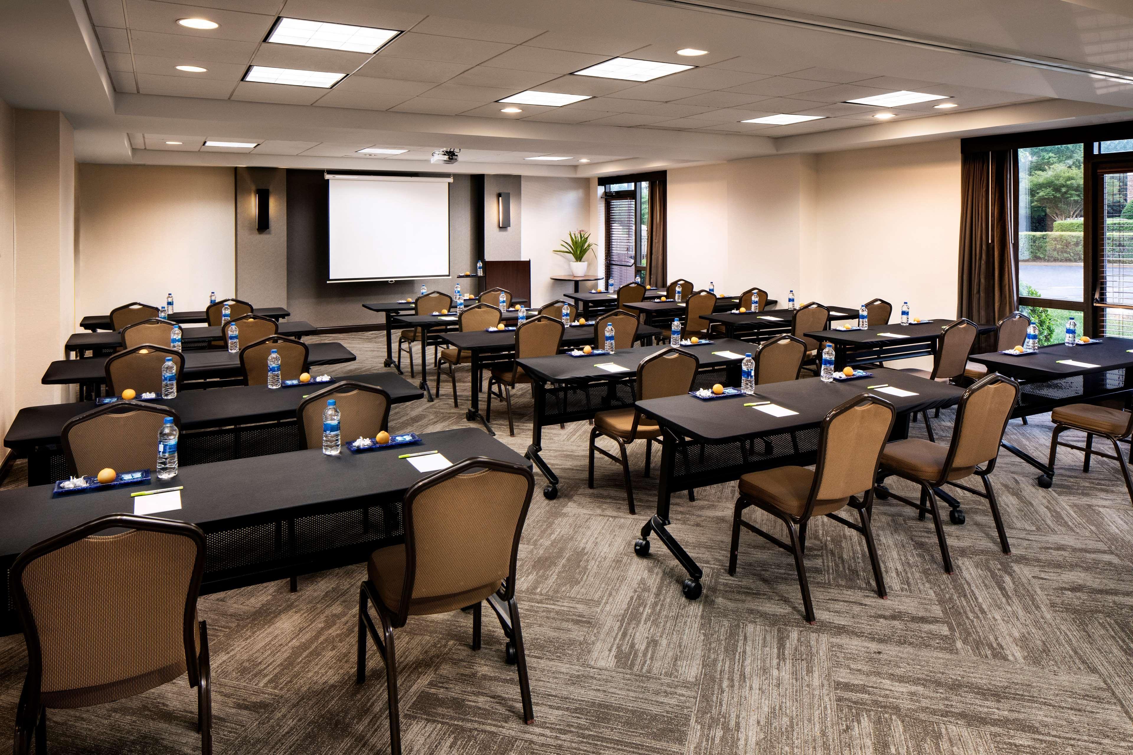 Hyatt Place Charlotte Arrowood Εξωτερικό φωτογραφία