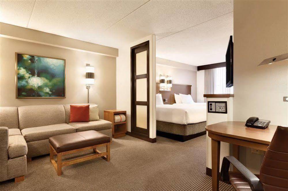 Hyatt Place Charlotte Arrowood Εξωτερικό φωτογραφία